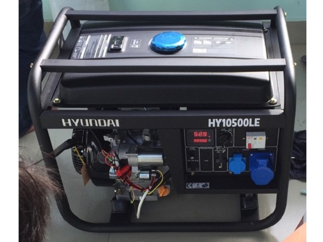 Máy phát điện Hyundai HY10500LE -2